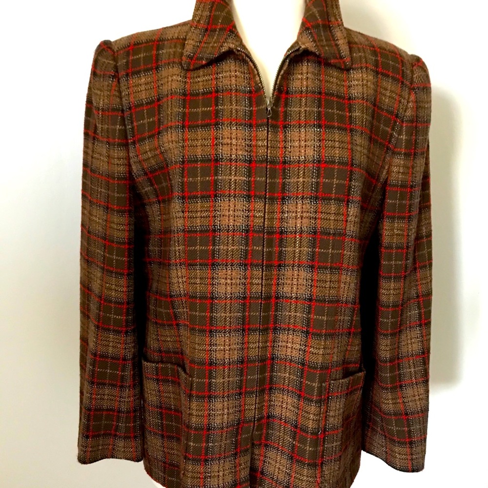 Jacket - Picture 1 of 4